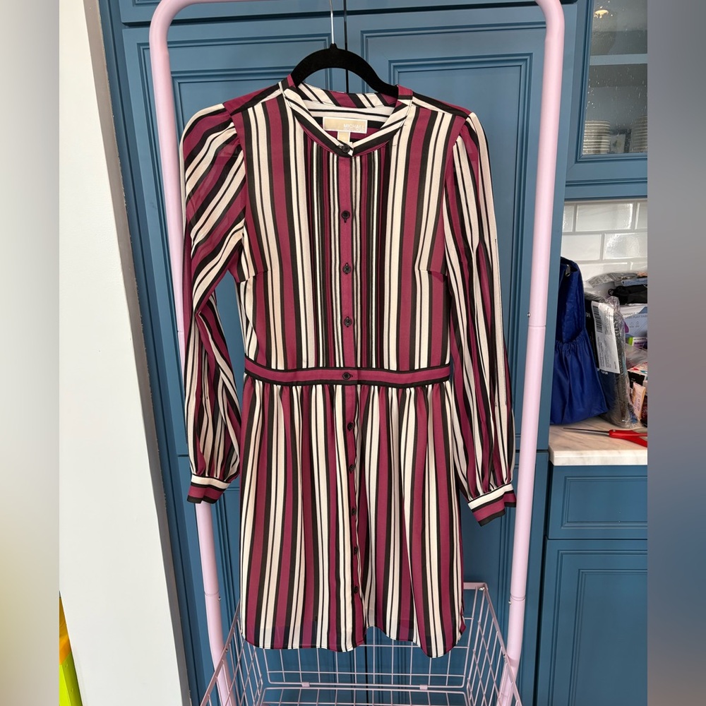 Michael Michael dress. Button down. Some fraying on the edges.